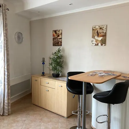 Studio 2Km Avignon Centre Ville - Parking & Animaux